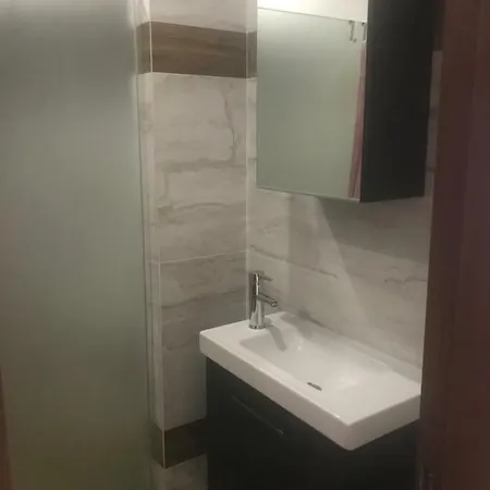 شقة Central Mezonette Apartm