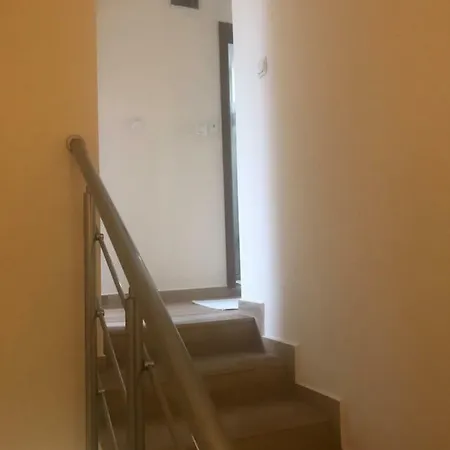 شقة Central Mezonette Apartm بلوفديف